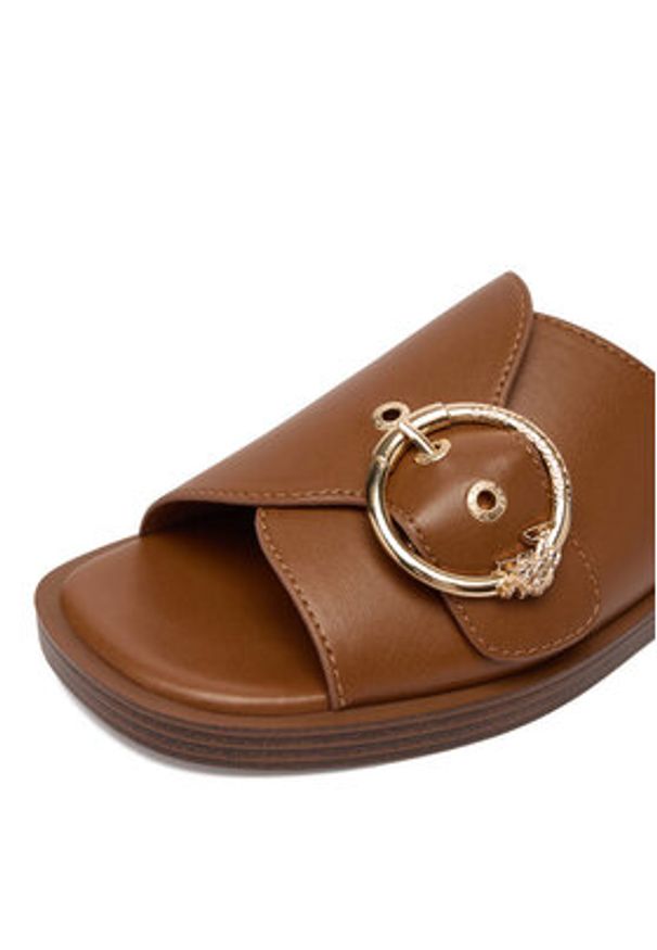 U.S. Polo Assn. Klapki EO-MARINA002W/6Y1 Brązowy. Kolor: brązowy. Materiał: materiał