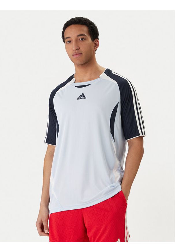 Adidas - adidas T-Shirt adicolor Teamgeist KD5849 Błękitny Regular Fit. Kolor: niebieski. Materiał: syntetyk