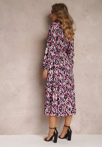 Renee - Fuksjowa Sukienka Koszulowa w Geometryczny Wzór Gena. Kolor: różowy. Wzór: geometria. Typ sukienki: koszulowe