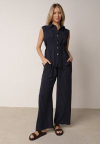 Born2be - Granatowy Wiskozowy Komplet Szerokie Spodnie i Koszula Bez Rękawów z Wiązaniem Zanran. Kolor: niebieski. Materiał: wiskoza #1