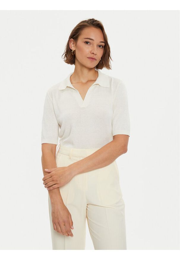 Weekend Max Mara Sweter 2425366091 Écru Regular Fit. Materiał: bawełna, jedwab