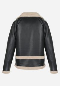 Born2be - Czarna Kurtka Biker z Imitacji Skóry i Kożuszkiem Venso. Kolor: czarny. Materiał: skóra. Wzór: aplikacja, paski #8