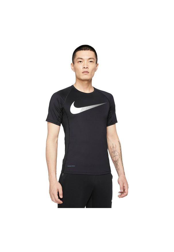 Koszulka męska do biegania Nike Pro Short-Sleeve Graphic Top CT6392. Materiał: materiał, włókno, elastan, dzianina, skóra, poliester. Technologia: Dri-Fit (Nike). Sport: fitness