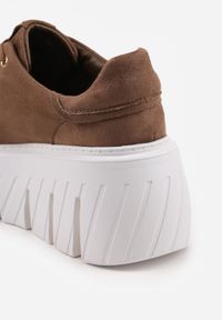 Born2be - Ciemnobeżowe Sneakersy VICES na Grubej Tłoczonej Podeszwie Cheka. Okazja: na co dzień. Zapięcie: sznurówki. Kolor: beżowy. Materiał: jeans #2