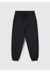 Pako Lorente - PAKO LORENTE - Spodnie dresowe w czarnym kolorze. Okazja: na co dzień. Kolor: szary, czarny. Materiał: dresówka. Wzór: gładki. Styl: casual #6