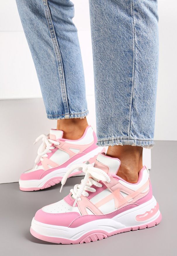 Renee - Różowe Sneakersy na Grubej Podeszwie z Szerokim Wiązaniem Iniestra. Okazja: na co dzień. Kolor: różowy