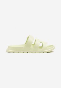 Born2be - Jasnozielone Piankowe Klapki z Ozdobnymi Wycięciami Ellirida. Okazja: na plażę, na co dzień. Kolor: zielony. Sezon: lato. Styl: sportowy, casual, elegancki #4