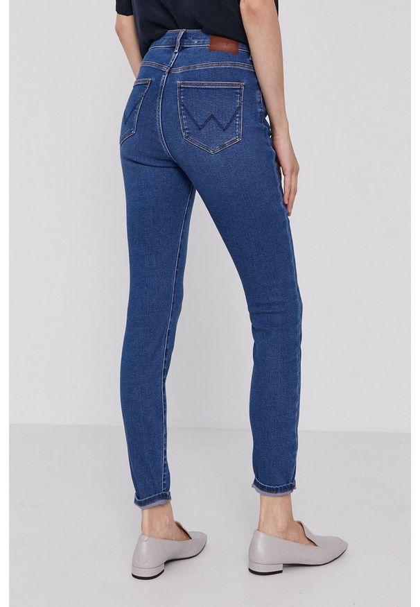 Wrangler Jeansy Camellia damskie high waist. Stan: podwyższony. Kolor: niebieski