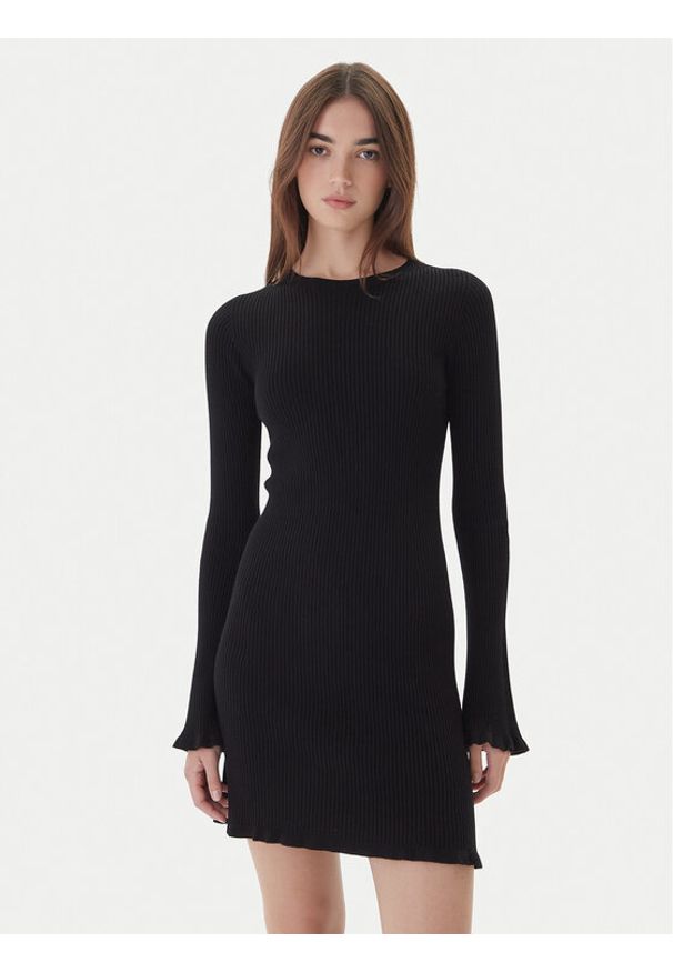Kontatto Sukienka dzianinowa 3M0819C Czarny Slim Fit. Kolor: czarny. Materiał: wiskoza, syntetyk
