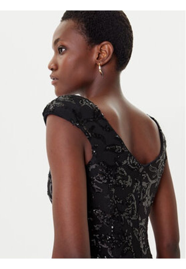 Rinascimento Sukienka wieczorowa CFC0125132003 Czarny Slim Fit. Kolor: czarny. Materiał: syntetyk. Styl: wizytowy