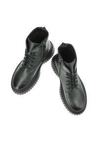 Zielone Botki Armodo Ciepłe Obuwie Damskie. Okazja: na co dzień. Kolor: zielony. Materiał: skóra. Styl: casual #2