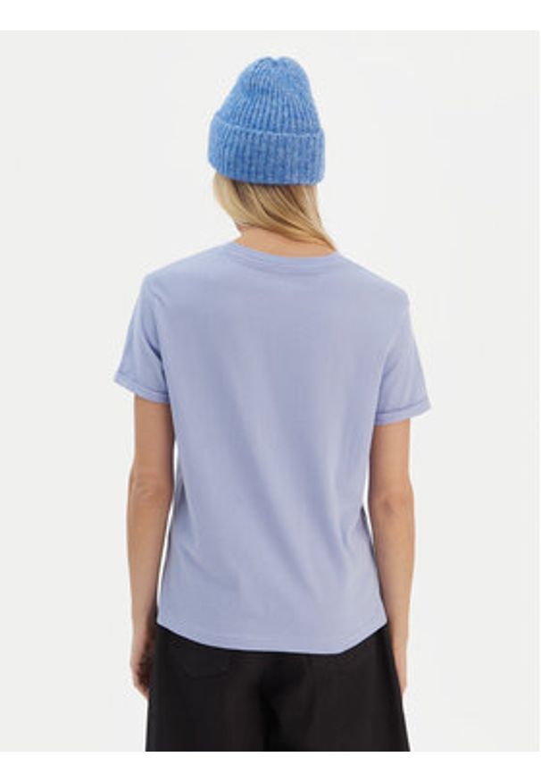 Roxy T-Shirt ERJZT05911 Fioletowy Regular Fit. Kolor: fioletowy. Materiał: bawełna