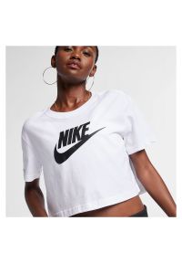 Koszulka Nike Sportswear Essential W BV6175. Materiał: bawełna. Długość: krótkie. Wzór: nadruk. Sport: fitness #4