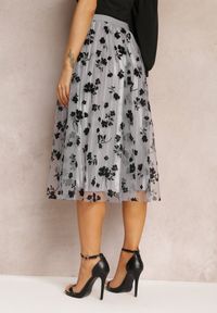Renee - Szara Spódnica Midi Tiulowa z Welurowymi Kwiatami i Gumką w Talii Zihrosa. Kolor: szary. Materiał: welur, tiul. Wzór: kwiaty #3