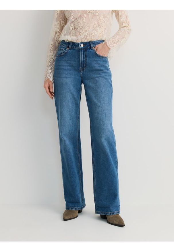 Reserved - Jeansy wide leg - niebieski. Kolor: niebieski