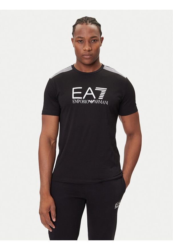 EA7 Emporio Armani T-Shirt 7M000961 AF10375 UC001 Czarny Regular Fit. Kolor: czarny. Materiał: bawełna