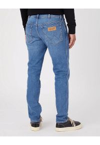 Wrangler - WRANGLER TEXAS TAPER MĘSKIE SPODNIE JEANSOWE NEW FAVORITE W12TJX21Y