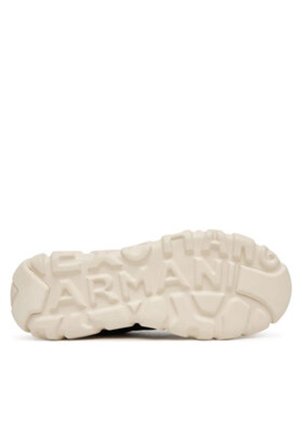 Armani Exchange Sneakersy XM001692 AF17369 UC001 Czarny. Kolor: czarny. Materiał: materiał