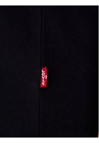 Levi's® T-Shirt The Perfect 17369-2437 Czarny Standard Fit. Kolor: czarny. Materiał: bawełna