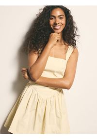 Reserved - Sukienka mini - jasnożółty. Kolor: żółty. Materiał: dzianina. Długość: mini