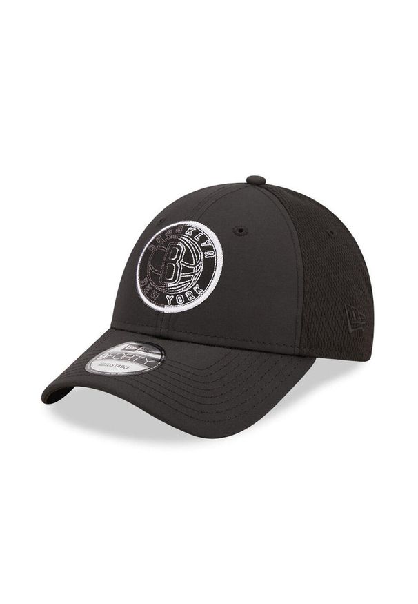 Czapka z daszkiem New Era 9Forty Mesh. Kolor: czarny. Materiał: mesh. Styl: sportowy