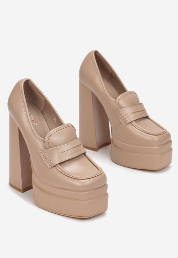 Renee - Beżowe Czółenka na Wysokim Słupku i Platformie Bayi. Okazja: na co dzień. Nosek buta: otwarty. Kolor: beżowy. Materiał: skóra, jeans. Wzór: gładki. Obcas: na platformie. Styl: casual, elegancki, klasyczny. Wysokość obcasa: średni