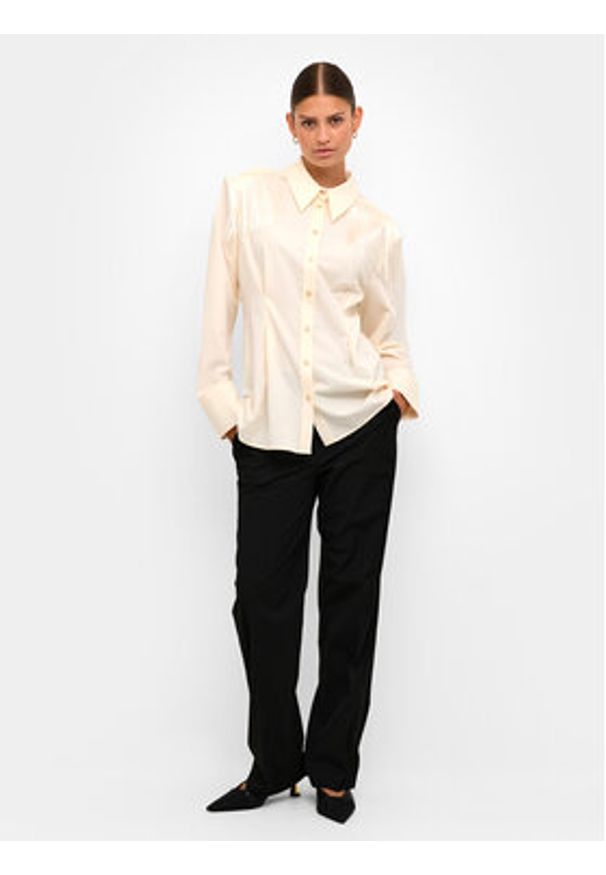 Karen by Simonsen Koszula Mae 10104796 Beżowy Regular Fit. Kolor: beżowy. Materiał: syntetyk