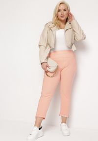 Born2be - Różowe Spodnie z Nogawkami 7/8 i Kieszeniami Selandima. Kolor: różowy. Styl: elegancki #5