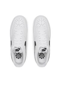 Nike - NIKE COURT VISION LO BE Sneakersy damskie. Okazja: na co dzień, do pracy, na spacer, na uczelnię. Kolor: biały. Materiał: guma, syntetyk, skóra. Szerokość cholewki: normalna. Sezon: lato. Model: Nike Court. Sport: turystyka piesza #4