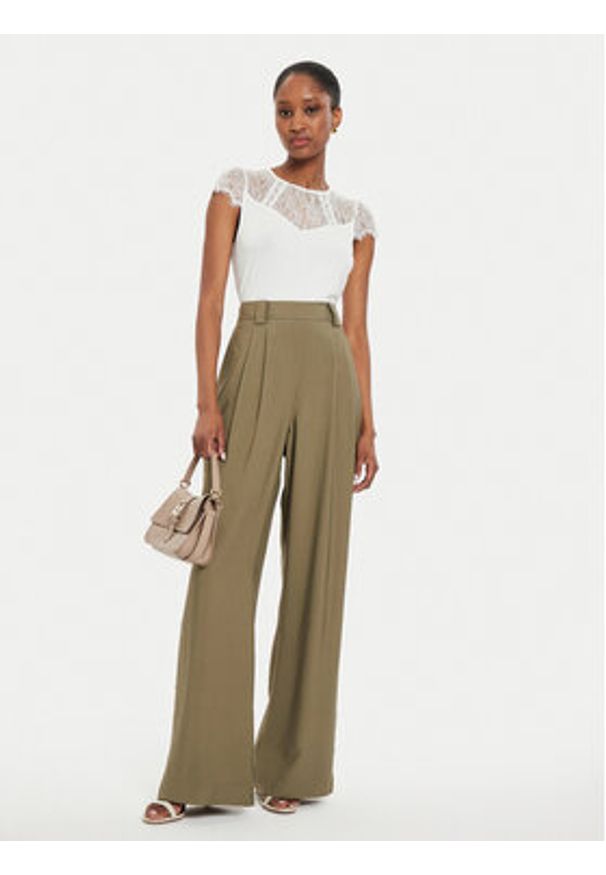 Morgan Bluzka 232-DGIULIA Biały Slim Fit. Kolor: biały. Materiał: wiskoza