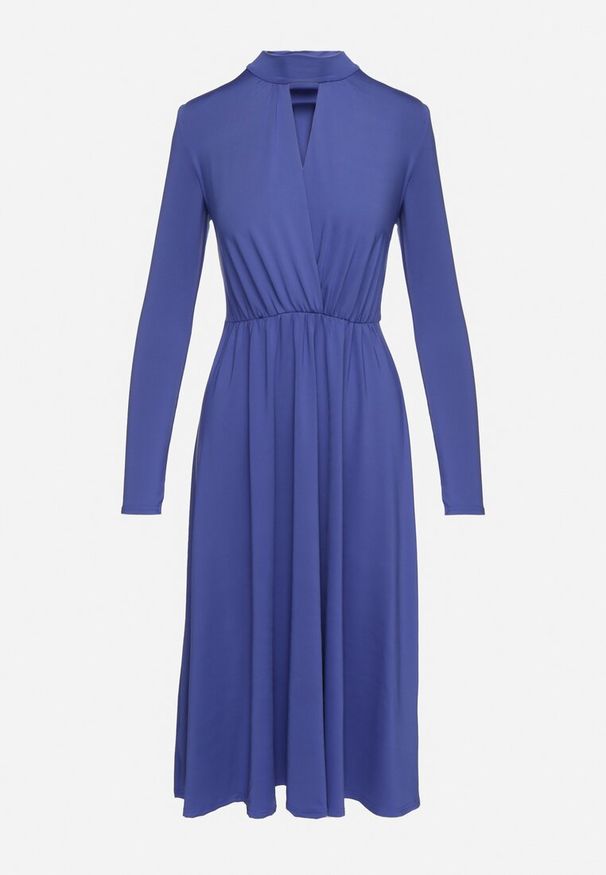 Born2be - Niebieska Rozkloszowana Sukienka z Ozdobnym Wycięciem i Usztywnioną Linią Ramion Rivfedi. Okazja: na imprezę, na co dzień. Kolor: niebieski. Długość rękawa: długi rękaw. Typ sukienki: proste. Styl: elegancki, casual