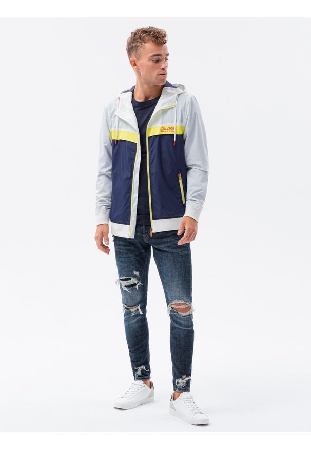 Biała kurtka Ombre Clothing na wiosnę, z nadrukiem, z kapturem