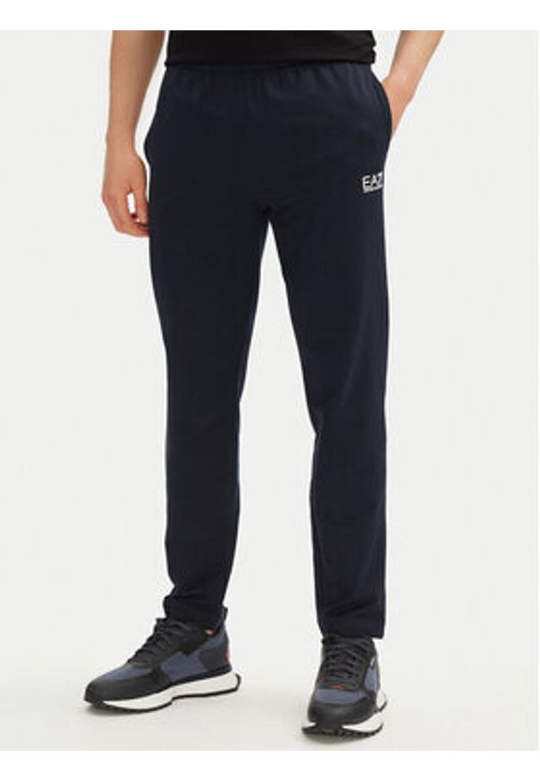 EA7 Emporio Armani Dres 8NPV62 PJVRZ UB102 Granatowy Regular Fit. Kolor: niebieski. Materiał: bawełna