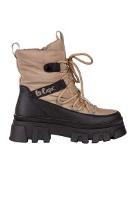 Buty Lee Cooper LCJ-24-47-3143LA - brązowe. Wysokość cholewki: przed kolano. Zapięcie: sznurówki. Kolor: brązowy. Materiał: guma, skóra. Szerokość cholewki: normalna. Sezon: zima #1