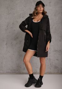 Renee - Czarna Przejściowa Kurtka Parka z Rękawami z Możliwością Podpięcia Tinarae. Okazja: na spacer. Kolor: czarny #6