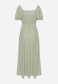 Born2be - Zielona Koktajlowa Sukienka Typu Hiszpanka z Rozcięciem Vikita. Typ kołnierza: dekolt hiszpanka. Kolor: zielony. Długość rękawa: krótki rękaw. Styl: wizytowy #3