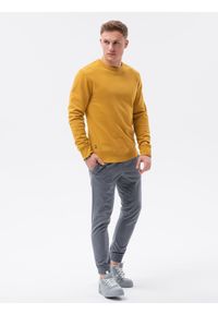 Ombre Clothing - Bluza męska bez kaptura bawełniana B1146 - musztardowa - XXL. Okazja: na co dzień. Typ kołnierza: bez kaptura. Kolor: żółty. Materiał: bawełna. Styl: casual, klasyczny #3