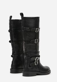 Born2be - Czarne Kozaki Bikery Ozdobione Paskami i Kwadratowymi Klamrami Lingara. Okazja: na co dzień. Zapięcie: klamry. Kolor: czarny. Materiał: jeans. Wzór: aplikacja. Styl: casual, rockowy, klasyczny #4