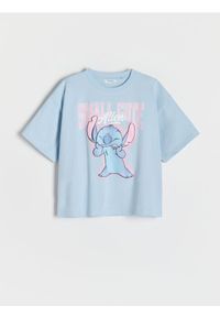 Reserved - Bawełniany t-shirt Lilo i Stitch - jasnoniebieski. Kolor: niebieski. Materiał: bawełna #1