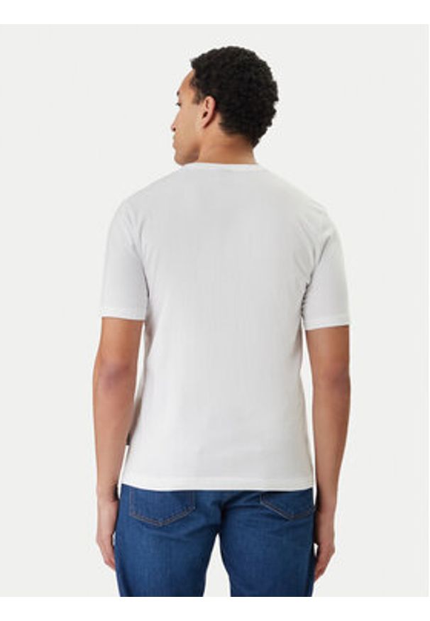 Bugatti T-Shirt 8350-95040 Biały Slim Fit. Kolor: biały. Materiał: bawełna