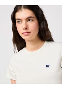 Wrangler - DAMSKA KOSZULKA WRANGLER REGULAR TEE VINTAGE WHITE 112350191. Styl: vintage #2