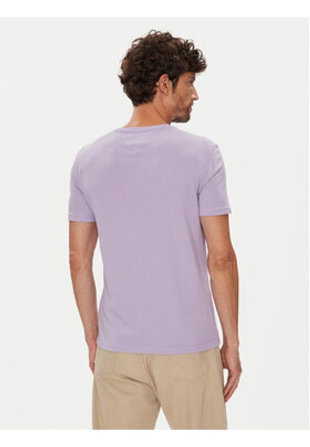 Tommy Jeans T-Shirt Jaspe DM0DM20363 Fioletowy Slim Fit. Kolor: fioletowy. Materiał: syntetyk, bawełna
