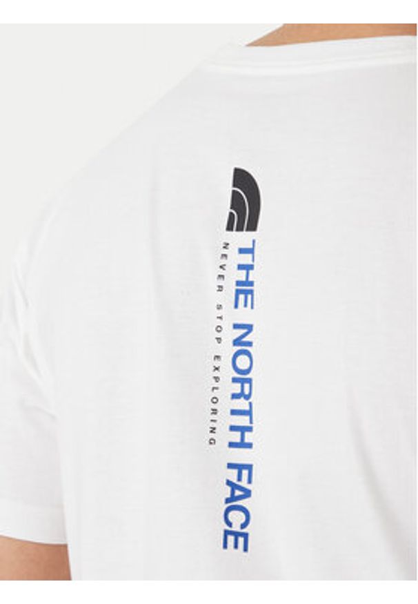 The North Face T-Shirt Vertical NF0A8GV1 Biały Regular Fit. Kolor: biały. Materiał: bawełna