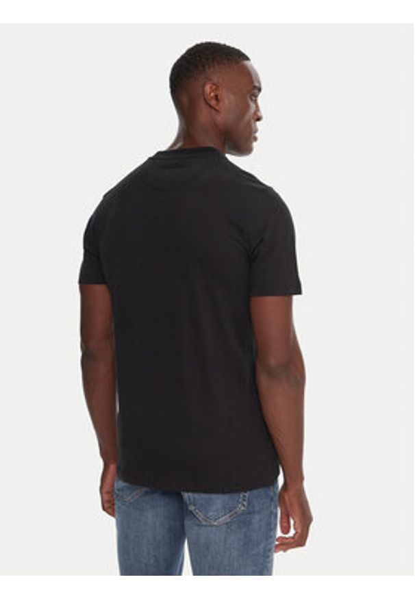 Karl Lagerfeld - KARL LAGERFELD T-Shirt 755037 554227 Czarny Regular Fit. Typ kołnierza: dekolt w karo. Kolor: czarny. Materiał: bawełna
