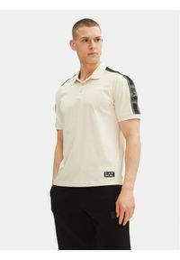 EA7 Emporio Armani Polo 7M000139 AF10375 U1079 Écru Regular Fit. Typ kołnierza: polo. Materiał: bawełna