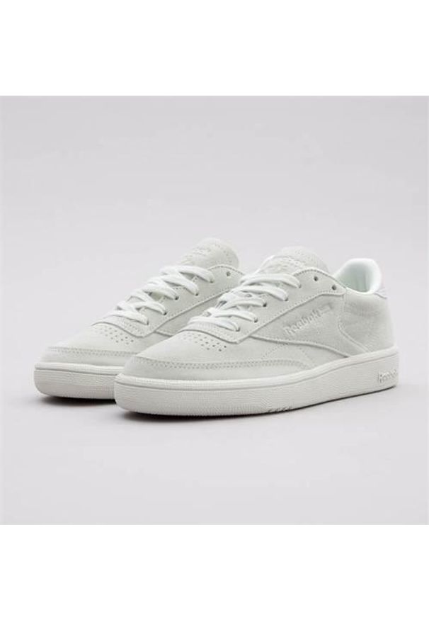 Buty do chodzenia damskie Reebok W Club C 85. Zapięcie: sznurówki. Kolor: biały. Materiał: guma, syntetyk, materiał. Szerokość cholewki: normalna. Model: Reebok Club. Sport: turystyka piesza