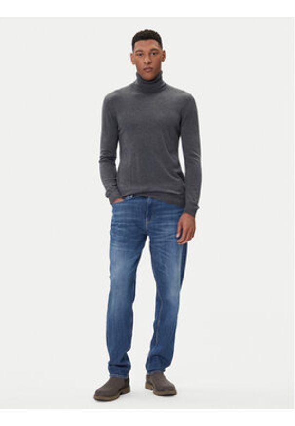 Guess Golf M5BR09 Z0432 Szary Regular Fit. Typ kołnierza: golf. Kolor: szary. Materiał: syntetyk