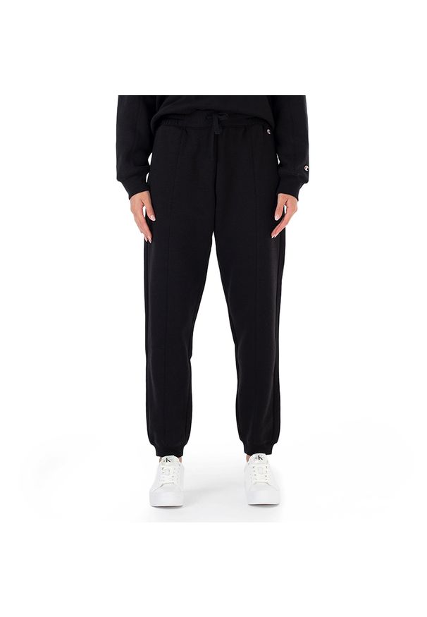 Spodnie Champion C Logo Ribbed Cuff Joggers 116611-KK001 - czarne. Kolor: czarny. Materiał: bawełna, poliester, dresówka. Wzór: haft