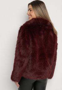 Born2be - Bordowa Kurtka Futro z Wsuwanymi Kieszeniami Liriena. Okazja: na co dzień, na spacer. Kolor: czerwony. Materiał: futro. Styl: klasyczny, casual, elegancki #7