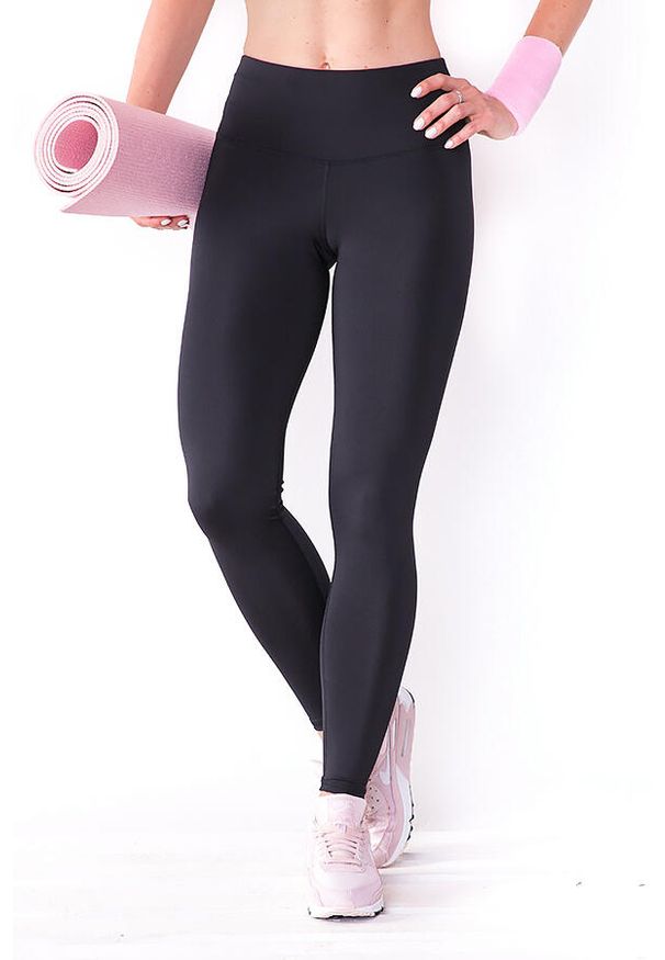 2SkIN - Czarne legginsy sportowe damskie 2skin PUSH UP BLACK NIGHT. Kolor: czarny. Materiał: elastan, poliester. Sport: fitness